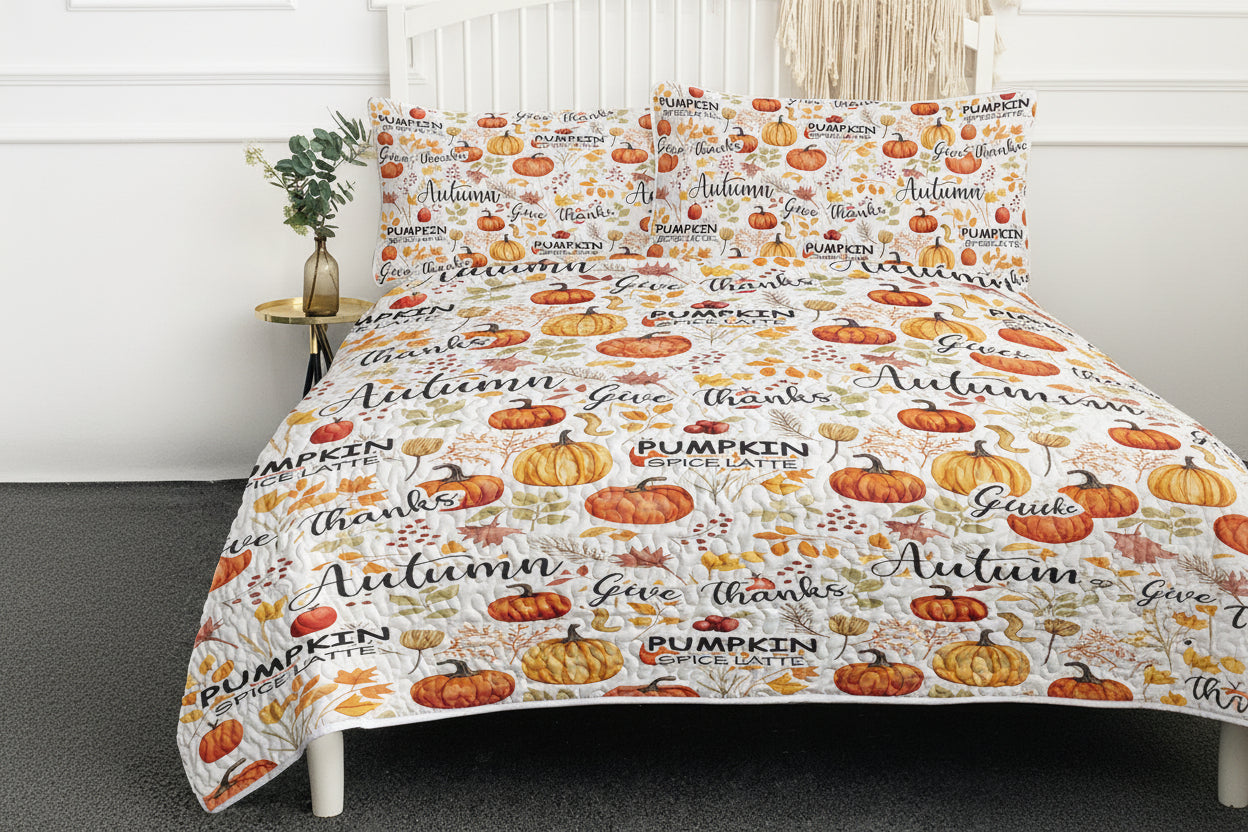 Pumpkin Autumn Leaves Quilt Set – 3 Piece All Season Bedding Set with Pillowcases