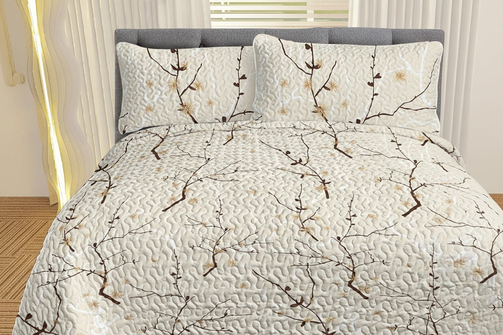 Minimalist Tree Branch Quilt Set – 3 Piece All Season Bedding Set with Pillowcases