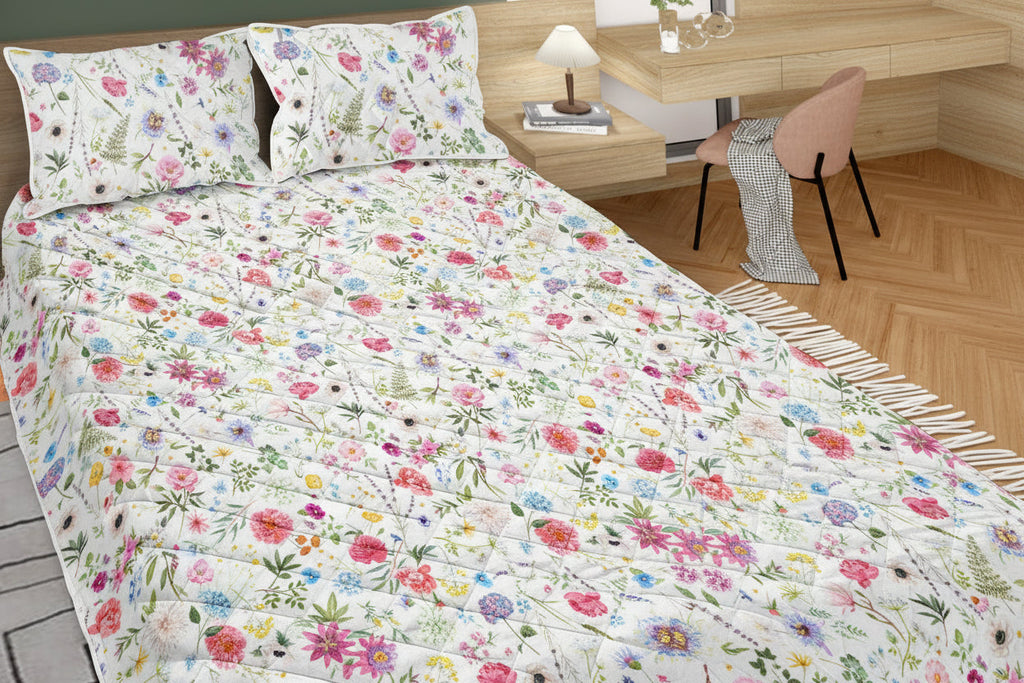 Red Floral Quilt Set – 3 Piece Microfiber Botanical Bedspread Coverlet Bedding Set Twin Full Queen King